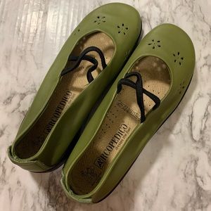 Arcopedico Flower Maryjane Shoes